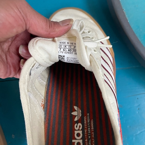 Adidas White Sneakers - Picture 7 of 9